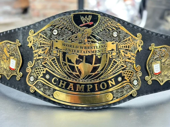 Undisputed world heavyweight championship belt replica with 2mm brass plates and genuine leather strap wrestling