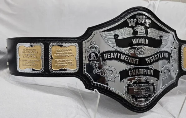 Hulk Hogan 85 belt full display WWF championship replica 1985 title adult size Hulkamania era
